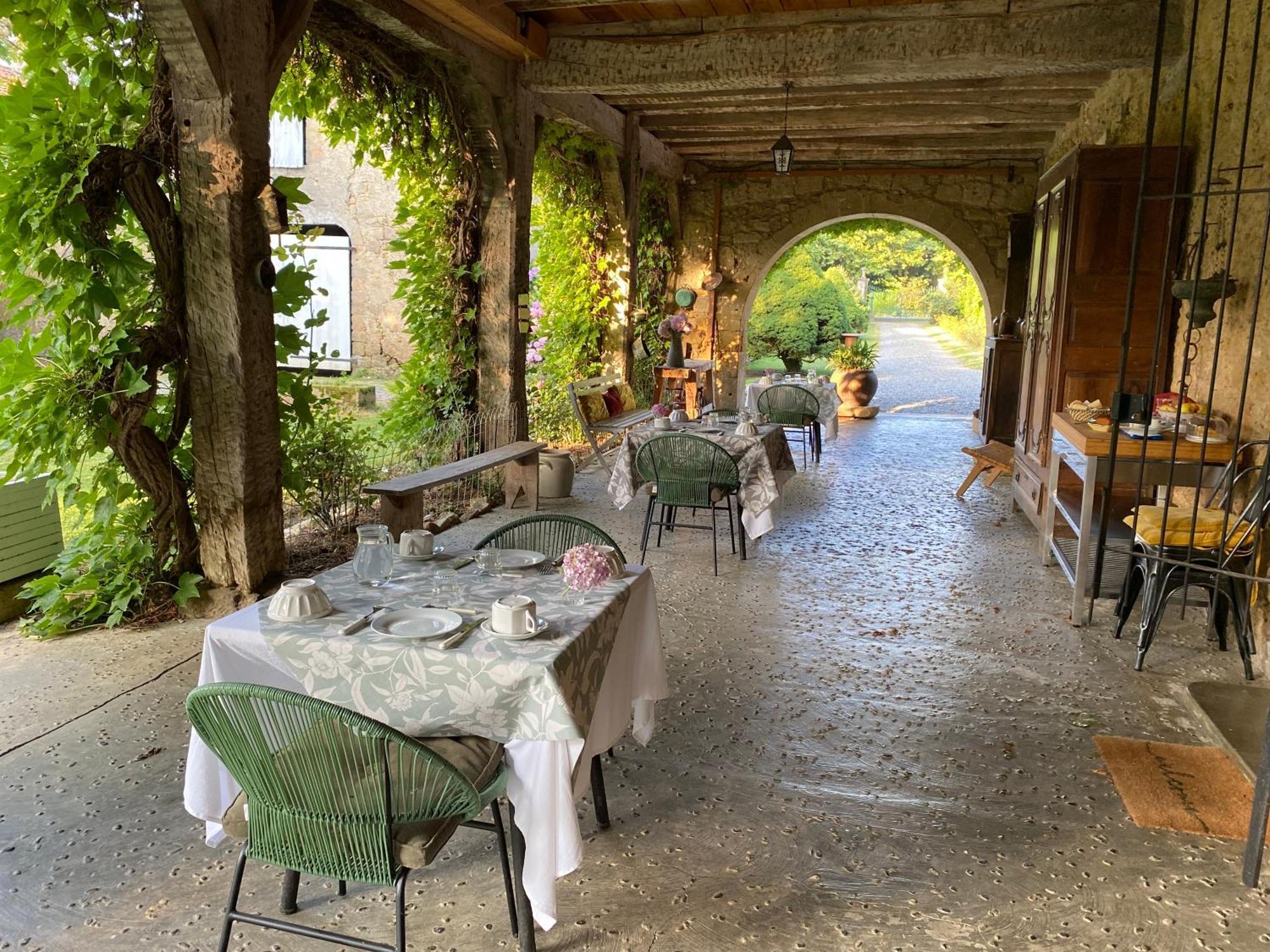 La Seigneurie De Tillac Kültér fotó